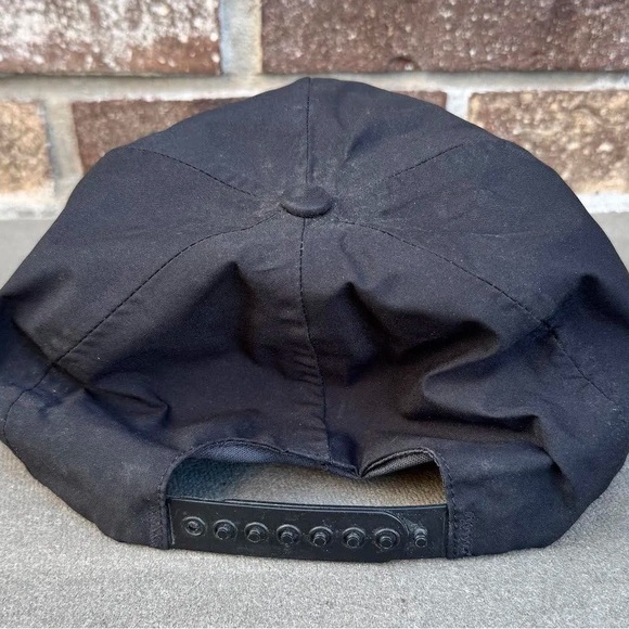 Vintage Mad Hatters Gore-Tex Black / White Hat - Picture 2 of 3